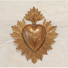 Ex-Voto, reliquaire, cœur sacré de dévotion en laiton ciselé fin 19ème, début 20ème siècle